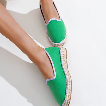 Alpargatas de lino en color verde