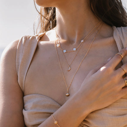 Gold Moon Pendant Necklace – 18k Gold Plated, Waterproof