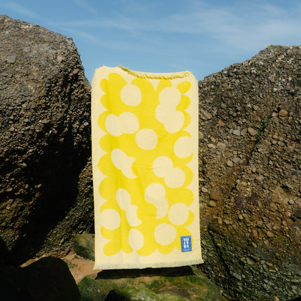 Drops Beach Towel & Blanket- Fluorescent Yellow